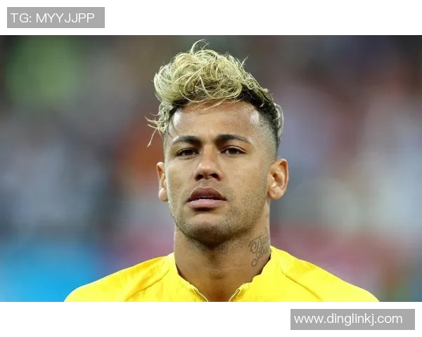 内马尔新发型引热议足球明星染发背后的时尚潮流与个人风格探索