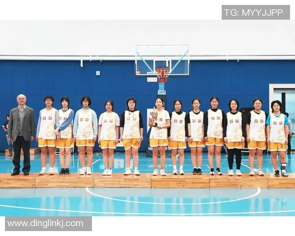 北京篮球队战术变革引发热议新策略助力球队重回巅峰之路