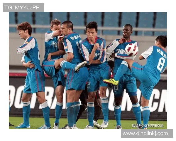 全球各大联赛足球明星汇总及其精彩表现分析