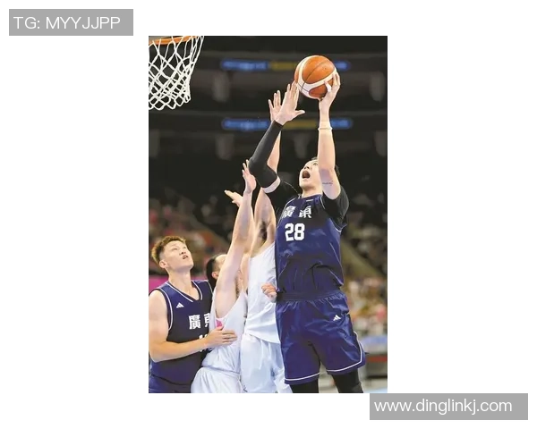 深圳篮球队灵活性创新高引发关注成就新里程碑 深圳篮球队灵活性创新高引发关注成就新里程碑